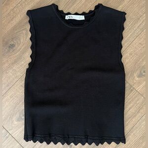 Zara Black Knit Crop Shell Tank Top Ruffle Hem Detail Medium M